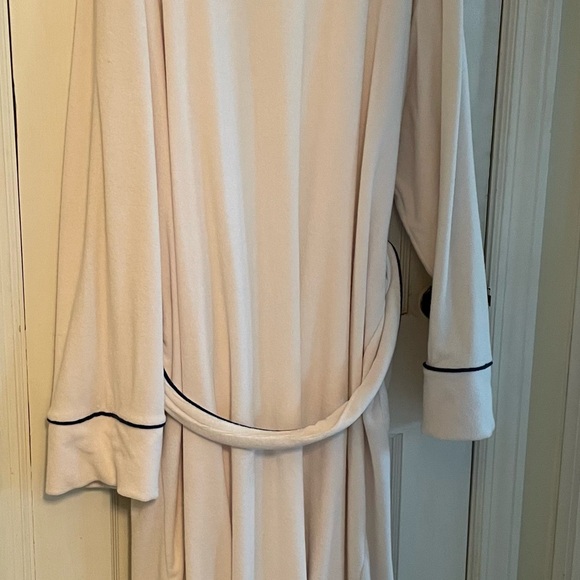 Disney Mickey White and Blue Robe - Picture 2 of 6